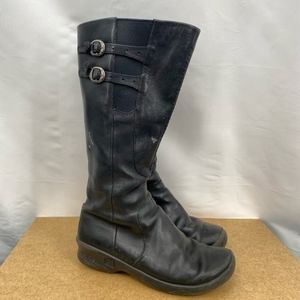 KEEN Bern Baby 1005481 Womens Black Leather Zip Knee High Casual Boots sz 8